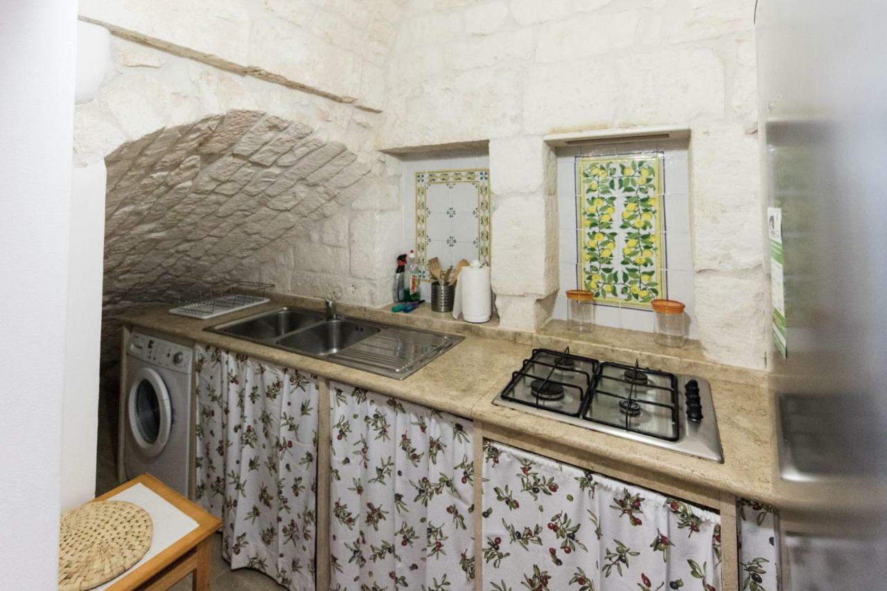 A Casa Di Francesca Villa ออสตูนี ภายนอก รูปภาพ